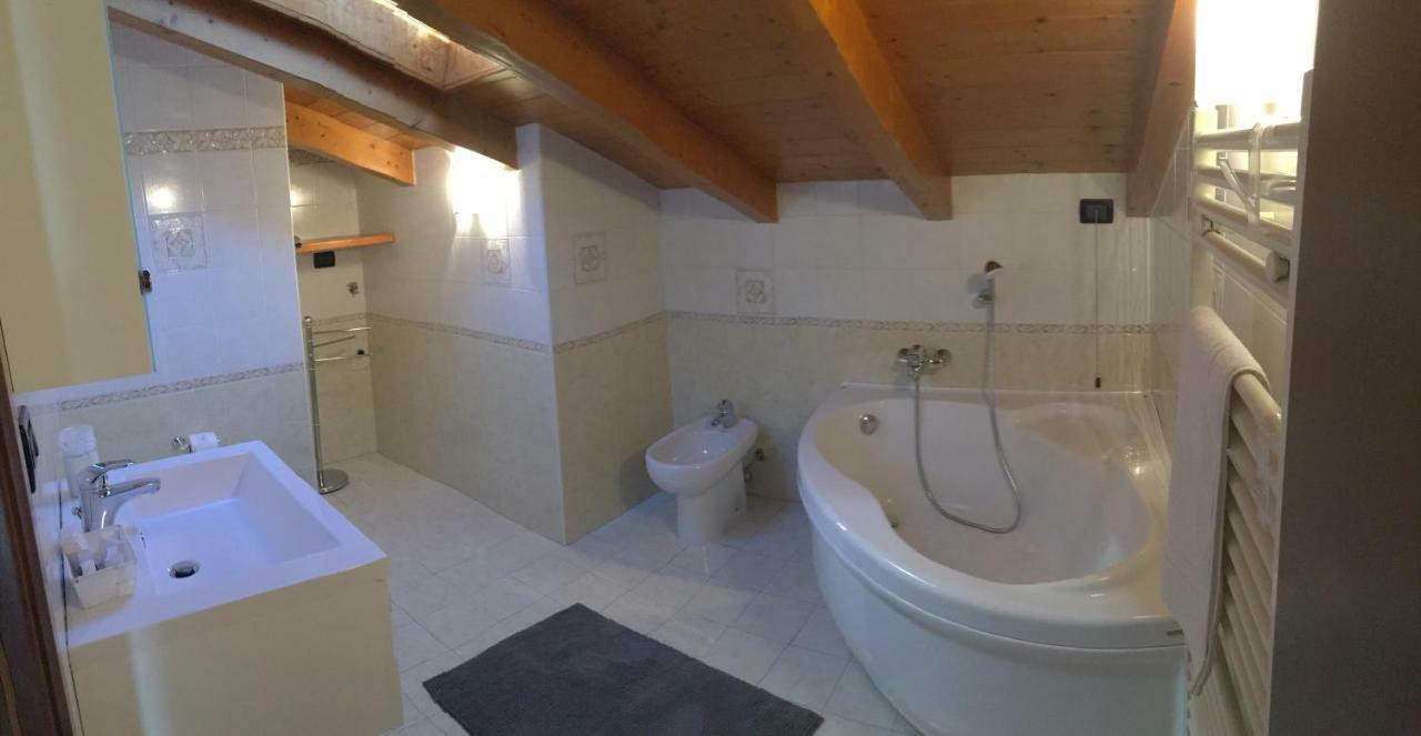 Hotel Casa Dany Lugagnano Zewnętrze zdjęcie